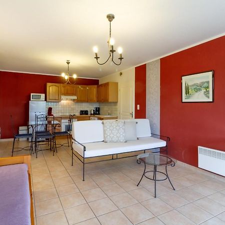 Ferienwohnung La Sarlaterra - Appt Avec Piscine Partagee Exterior foto