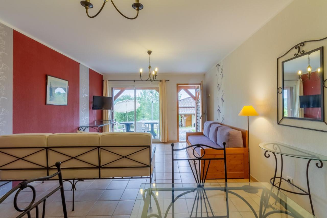 Ferienwohnung La Sarlaterra - Appt Avec Piscine Partagee Exterior foto